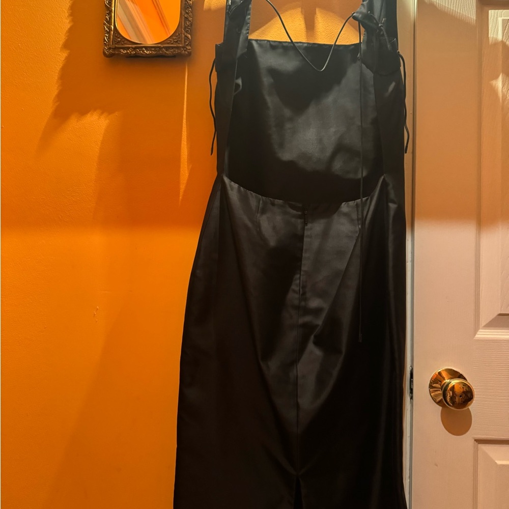 Elegant Black Dress Gucci